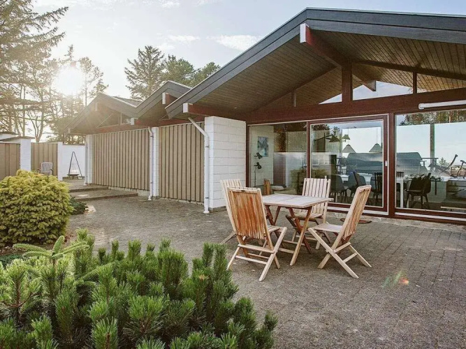 8 Person Holiday Home in Bindslev