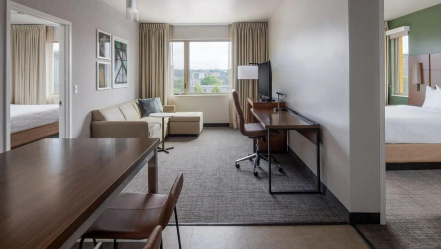 2 Bedrooms Double Suite