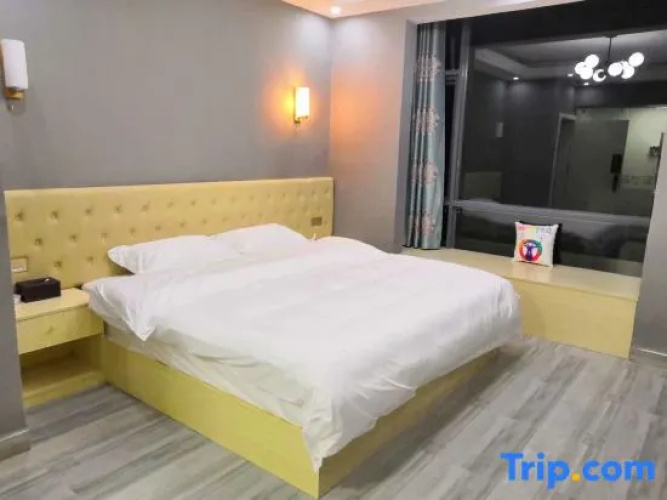 Yishan Lanshe Hotel
