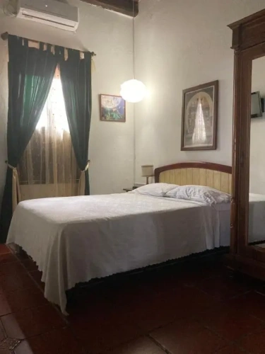 Standard Triple room with view