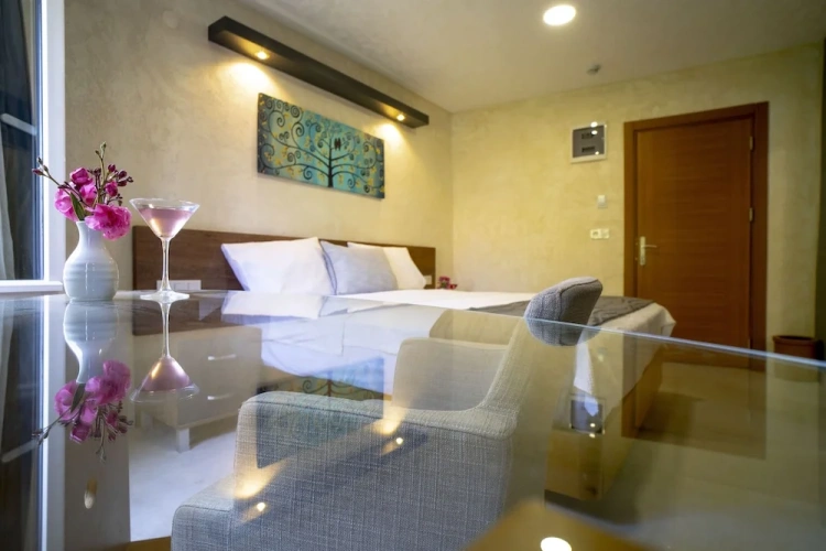 Standard Family room