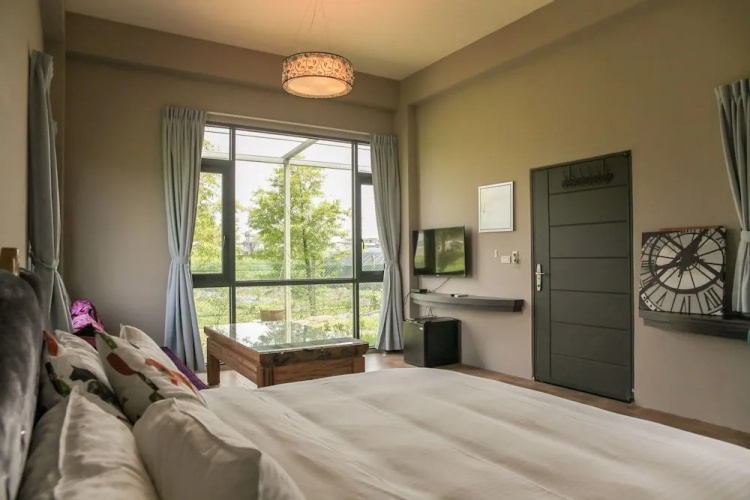Taoyuan B&B