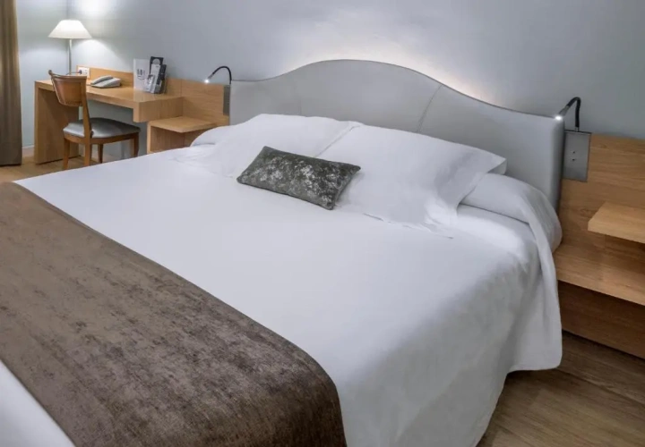 Economy Twin room with balcony