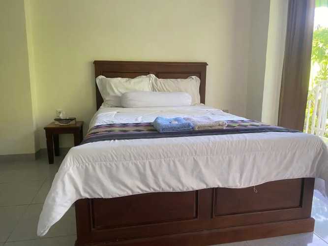 Pesona Restaurant and Room
