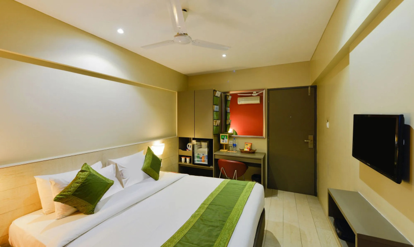 Click Hotel Vadodara