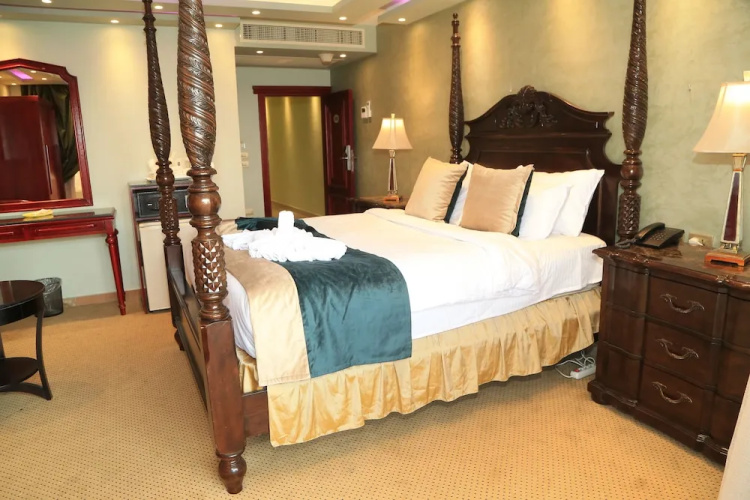 Helnan Nile Island Hotel