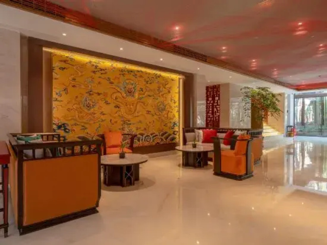 Splendid Clubhouse