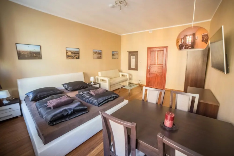 SG Apartments