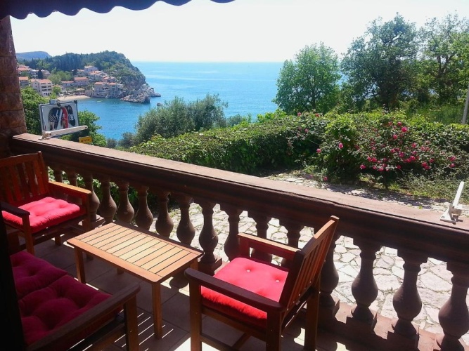Comfort Quadruple room with balcony and with sea view