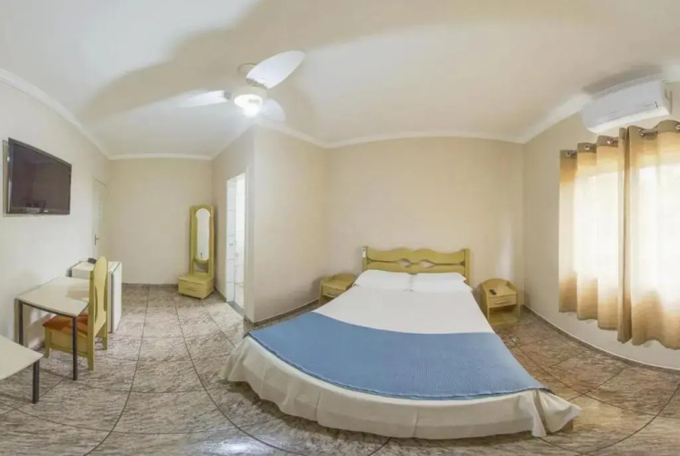 Hotel Real