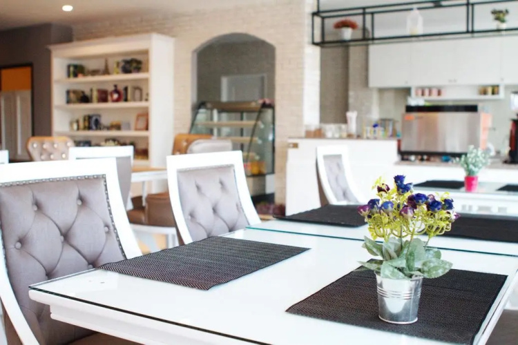 Baanthana Boutique Hotel