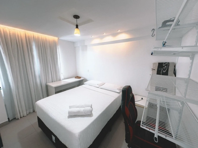 2 Bedrooms Apartment with balcony and with partial ocean view