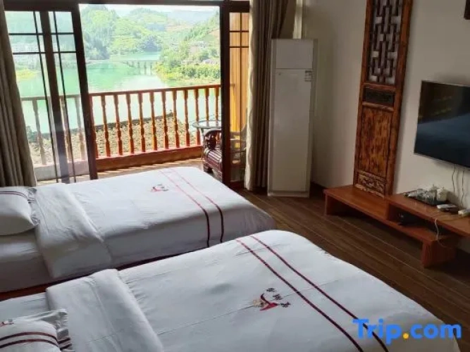 Standard Double room with balcony and with river view