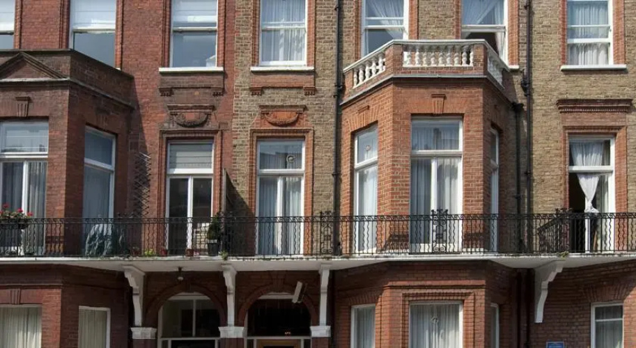 Astons Apartments