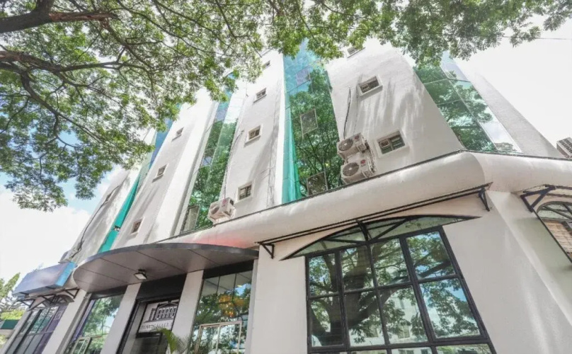Town Hall Hotel By Oyo Rooms