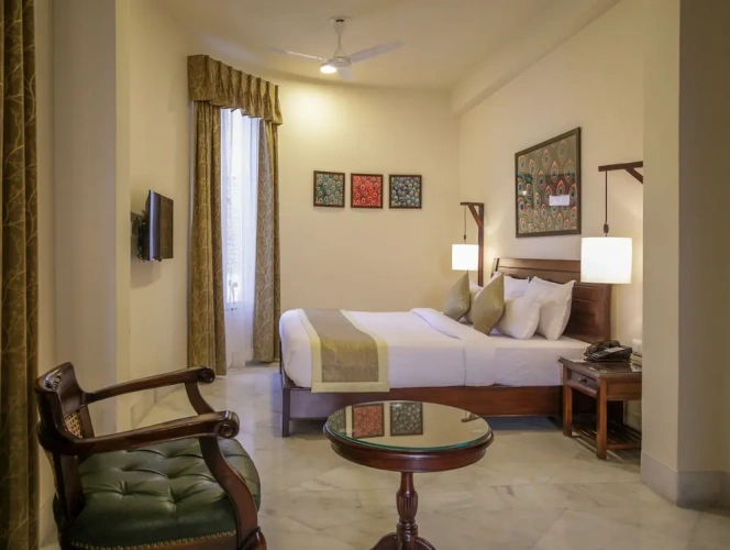 Double Suite