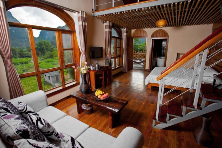 Deluxe Suite