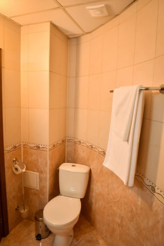Lina Guest House