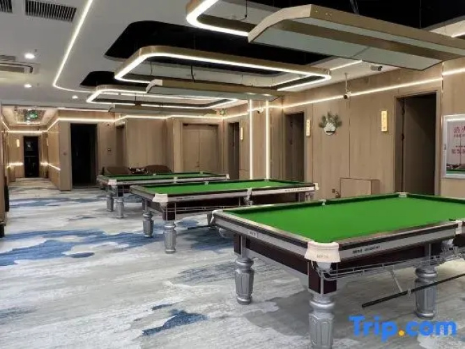 Dunhua Chaomeng Entertainment Club