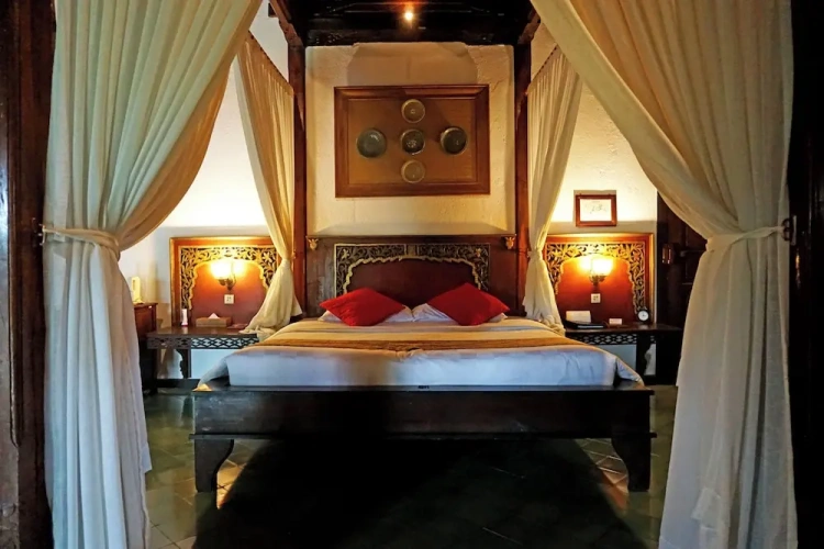 2 Bedrooms Villa with balcony