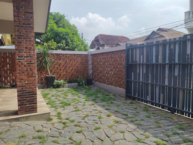 3 Bedrooms Cottage