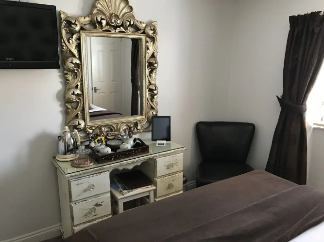 The Twenty One B&B