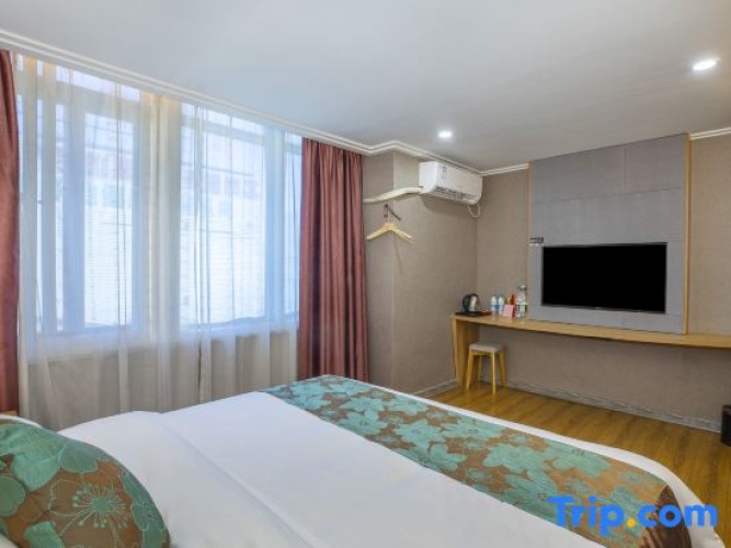 1 Bedroom Deluxe Double Suite