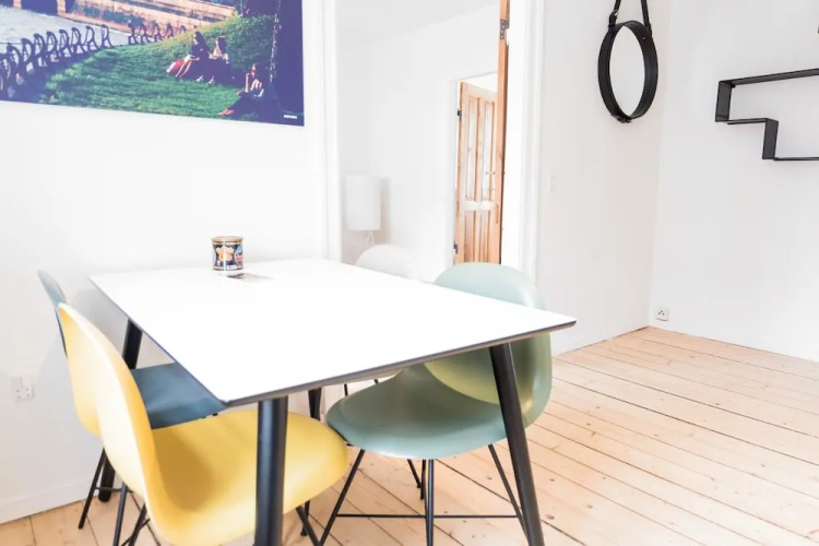 Spacious and Cool 1-bed in Gadekvarteret