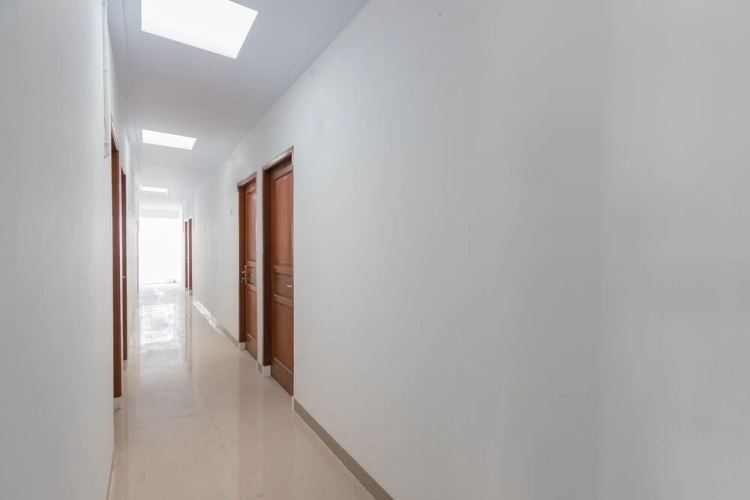 Urban Residence by OYO Rooms