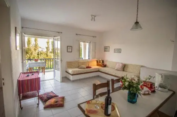 Eressos Ilios Apartments
