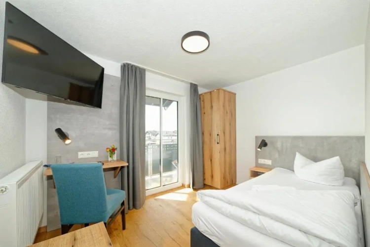 Standard Double room with balcony
