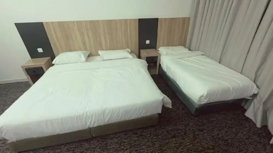Shadha ALBustan Hotel