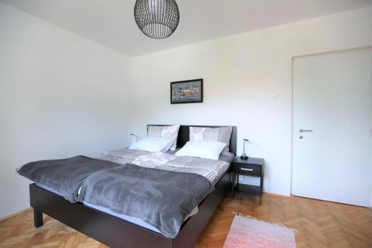 Apartment Gondola