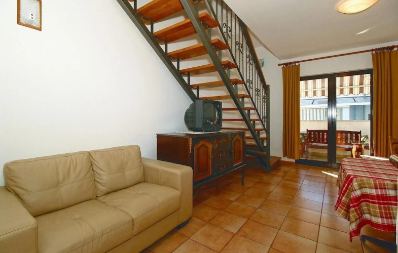 Nice Apartment in Porec With 2 Bedrooms