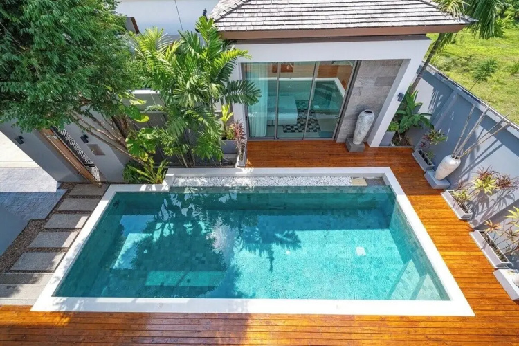 Teak 5BR Pool Villa Bang Tao + Airport Shuttle