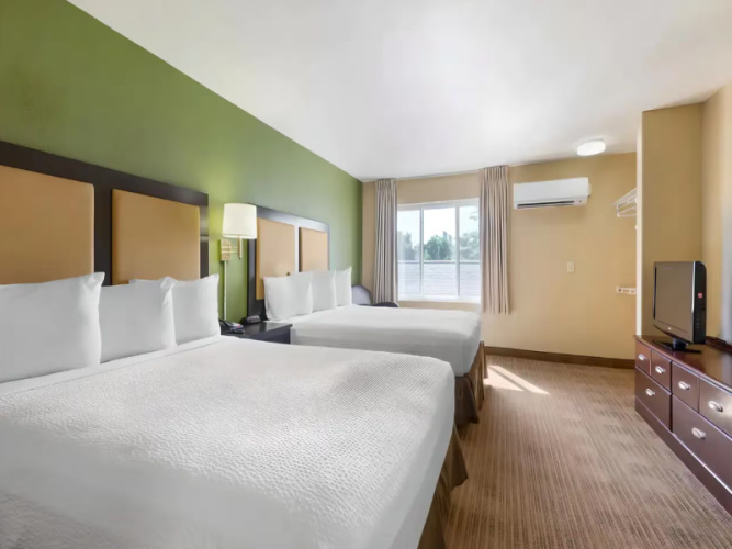Standard Quadruple room