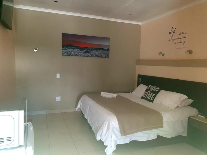 Kuruman Lodge