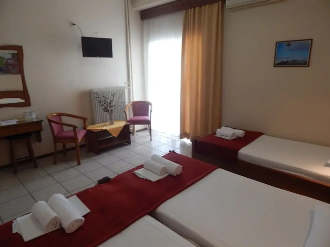 Standard Triple room with balcony