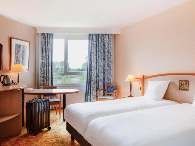 Mercure Nevers Pont de Loire