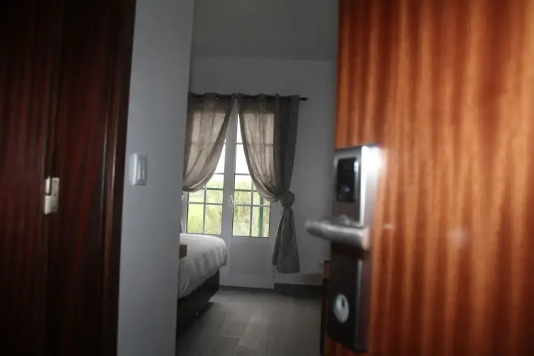 Verdemar Guest House