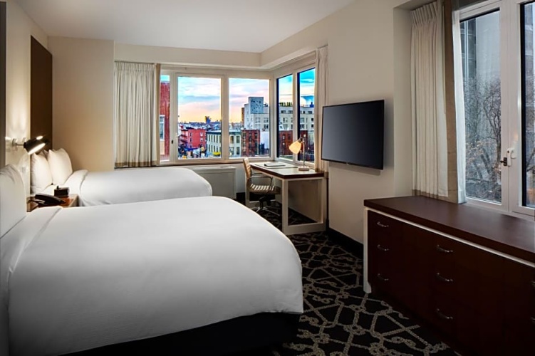 Deluxe Quadruple HEARING ACCESSIBLE room