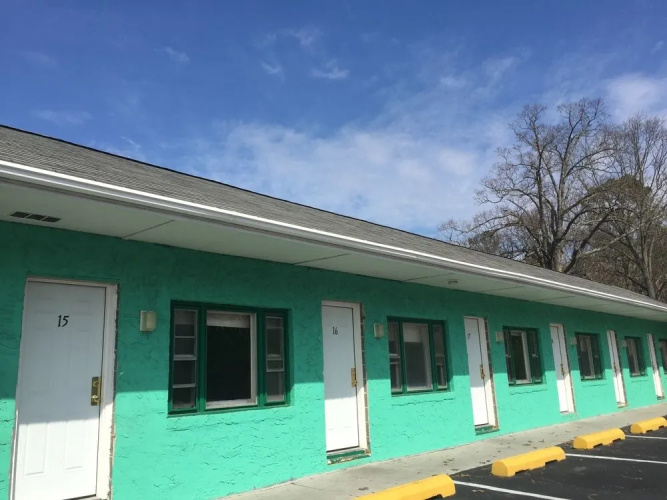 Green Acres Motel