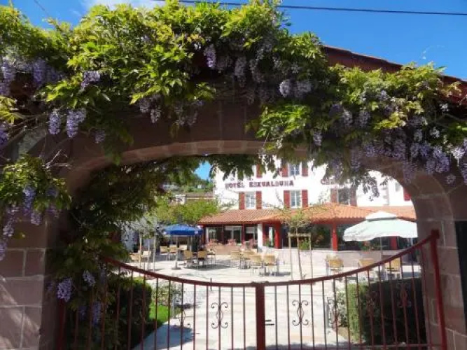 Hotel Eskualduna Chez Katina