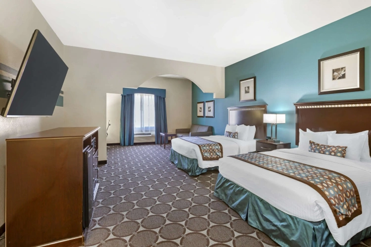 Quadruple Suite