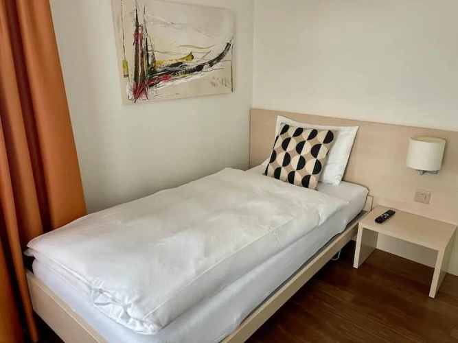 Comfort Single room with city view