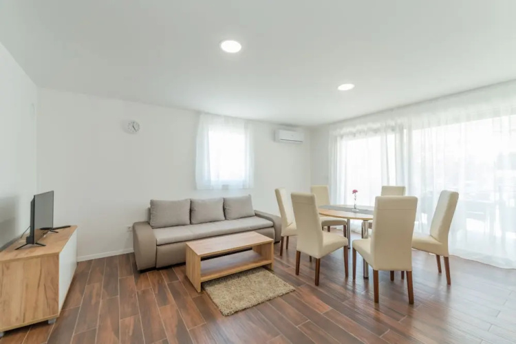 Apartments Mirakul