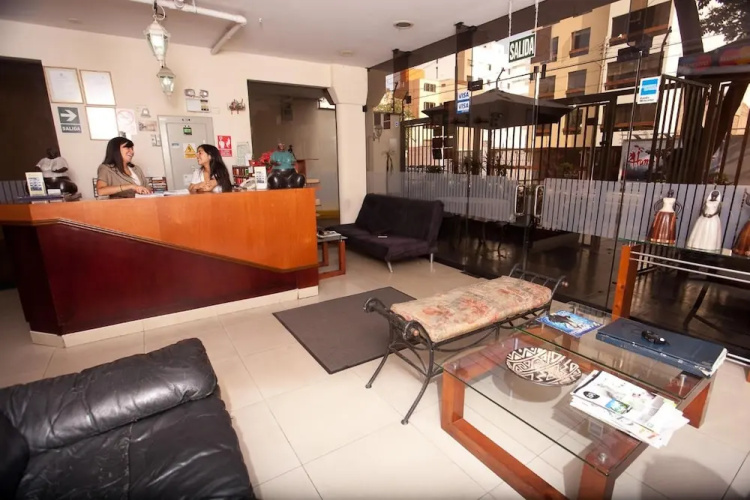 Hotel El Farolito