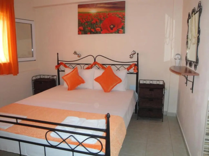 Nestor Apartments