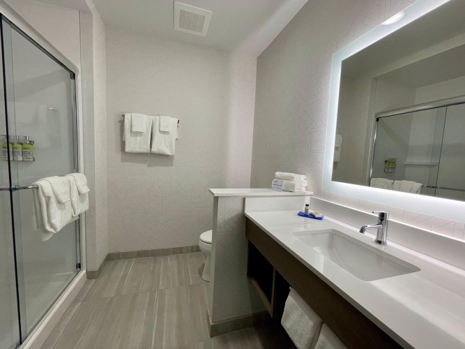 Double Suite