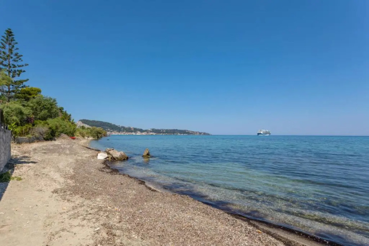 Venetico Beachfront Apartments & Suites - 2 Bedroom Apartment